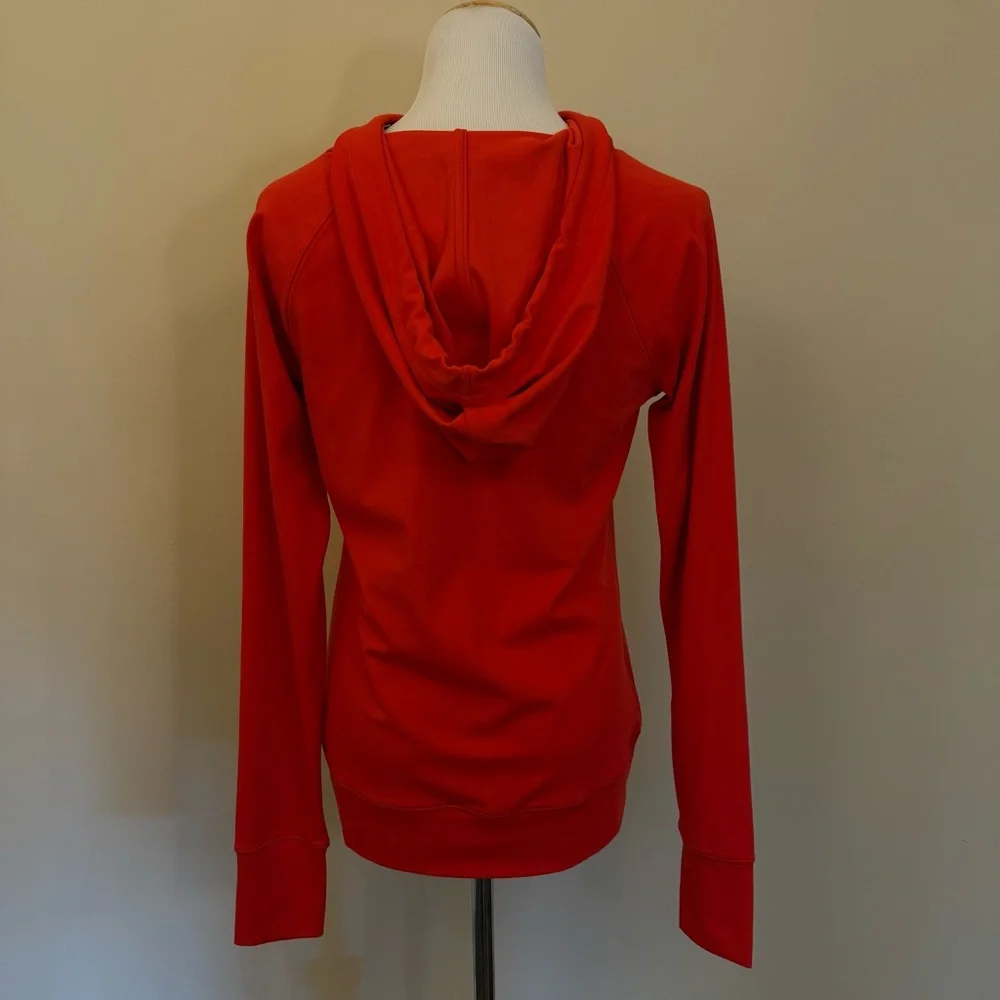 Lou & Grey Red Hoodie Sweatshirt Size Small NWT Thumbholes Athleisure - Picture 5 of 9
